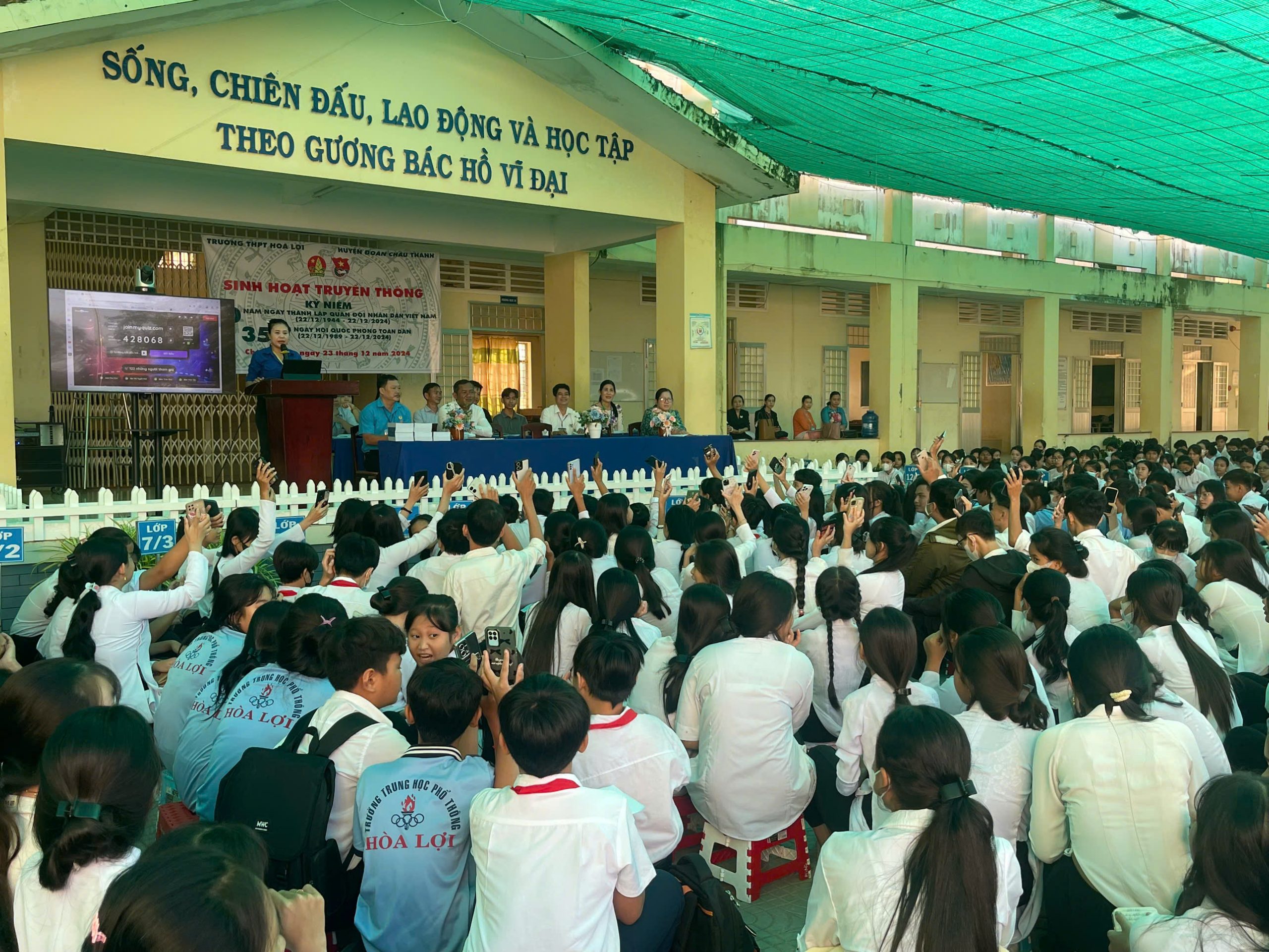 CHÂU THÀNH: TỔ CHỨC SINH HOẠT TRUYỀN THỐNG KỶ NIỆM 80 NĂM NGÀY THÀNH LẬP QUÂN ĐỘI NHÂN DÂN VIỆT NAM (22/12/1944 – 22/12/2024) VÀ 35 NĂM NGÀY HỘI QUỐC PHÒNG TOÀN DÂN (22/12/1989 – 22/12/2024)